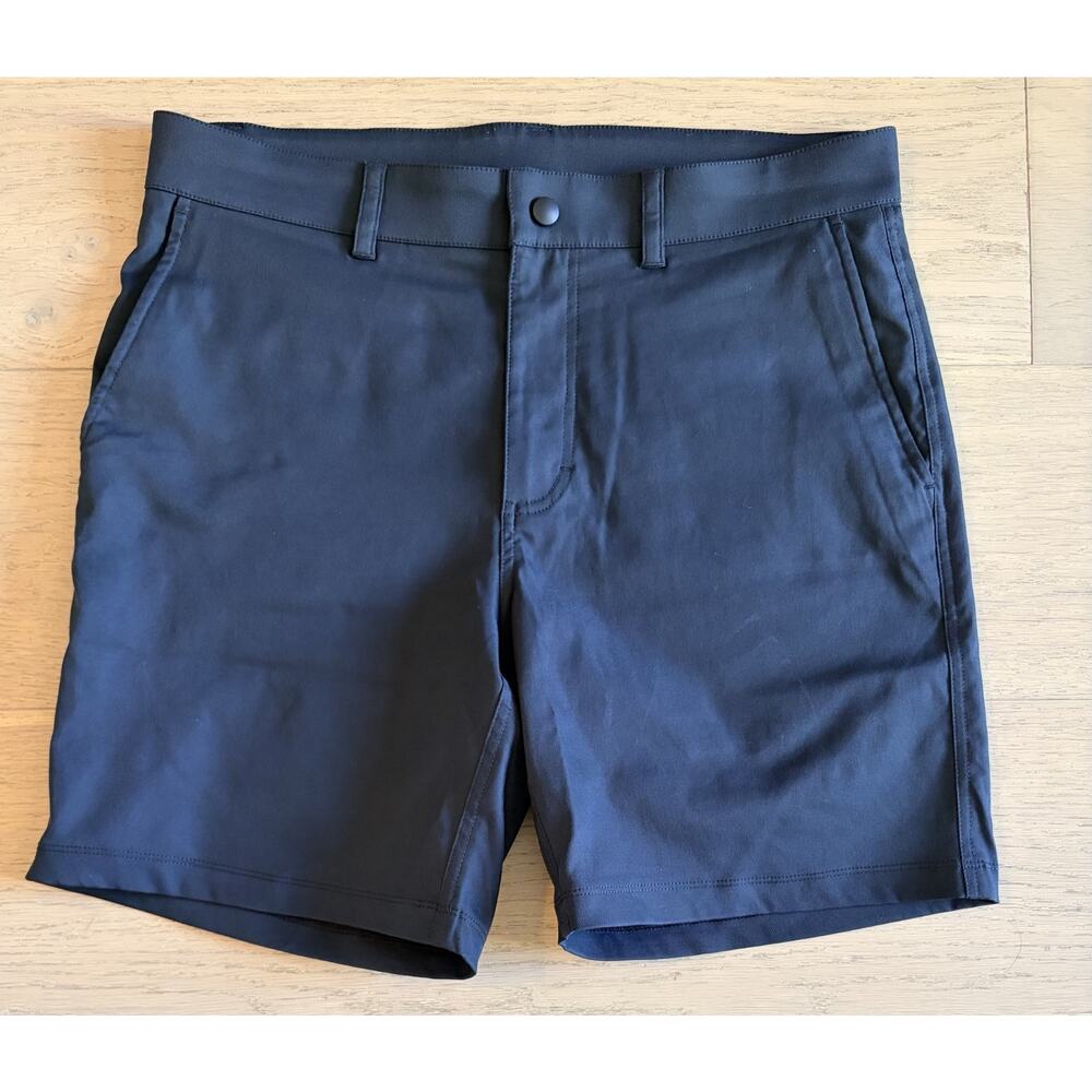Men’s Outdoor Voices Shorts – Medium